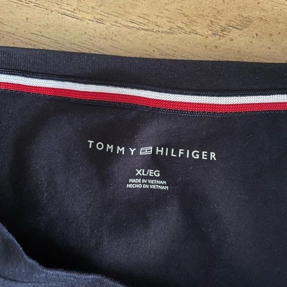 New Tommy Hilfiger T-Shirt dress size XL. - Picture 3 of 4
